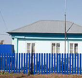 Фото 2 забора из штакетника, Восточно-Казахстанская область, город Усть-Каменогорск